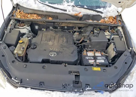 2010 Toyota Rav4 z USA, uszkodzony, nr VIN JTMBK4DVXA5090004